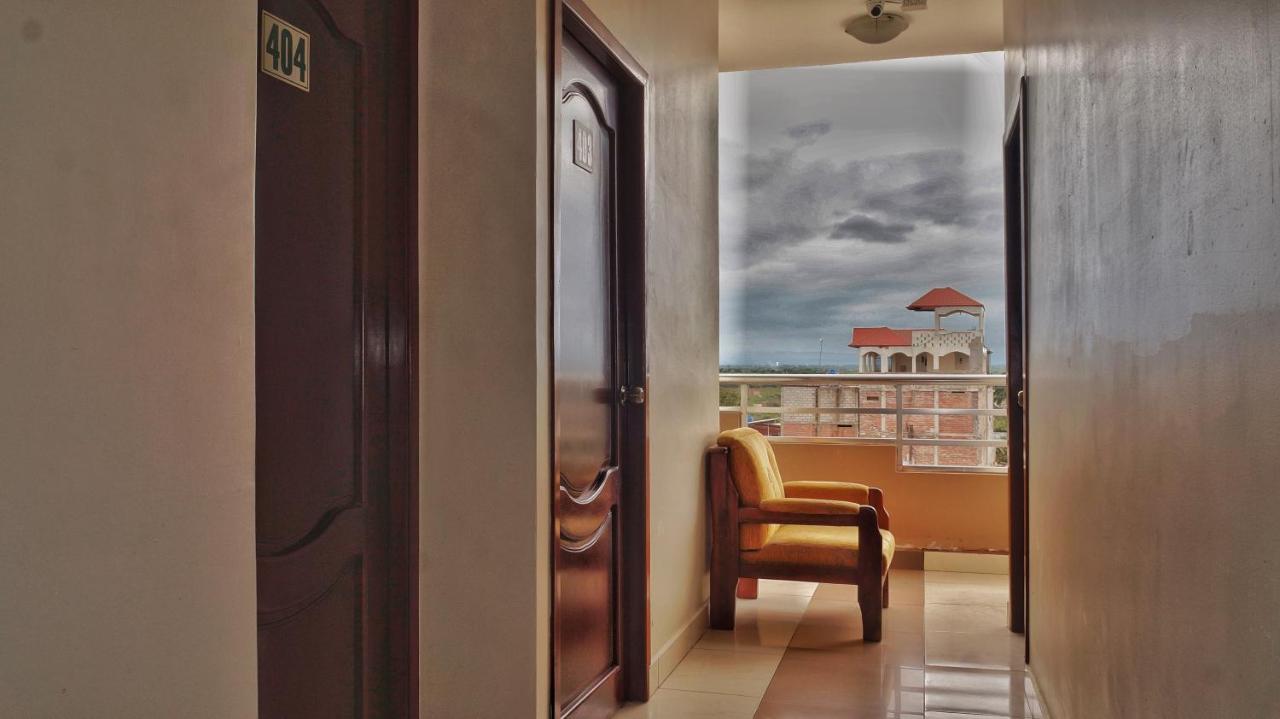 Vallejo Hotel Huaquillas Buitenkant foto