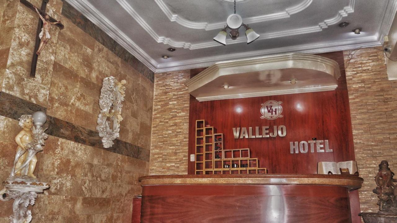 Vallejo Hotel Huaquillas Buitenkant foto